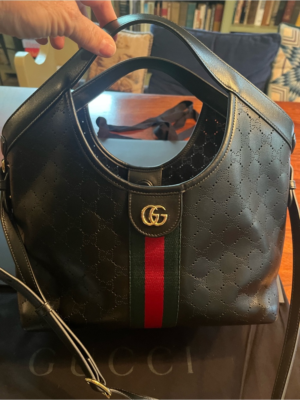 Gucci Giglio small black leather